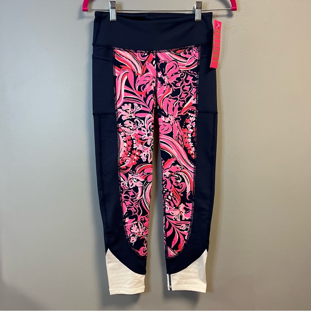Lilly Pulitzer Weekender Mid-Rise Midi Legging Navy Flirty Fins & Feathers S NWT - Picture 4 of 16